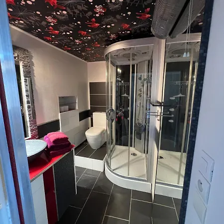 Superbe Duplex Climatisee Apartmán Nîmes